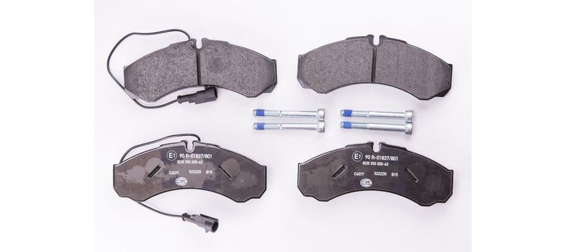 Bremsbelagsatz Bremsbeläge HELLA 8DB 355 005-431