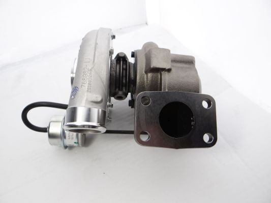 Lader, Aufladung GARRETT 785827-5007S